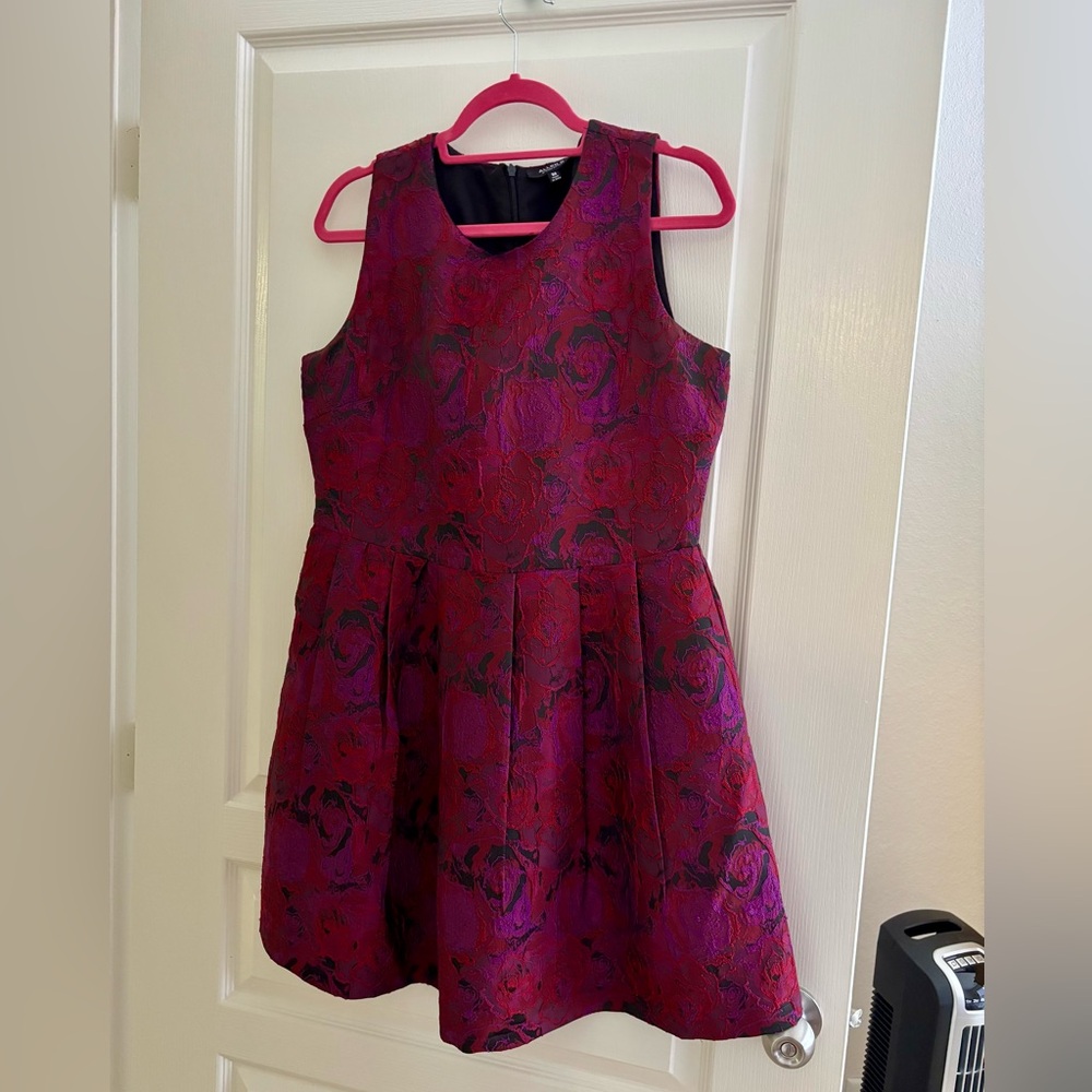 Nordstrom’s Floral Dress pink purple red black, M